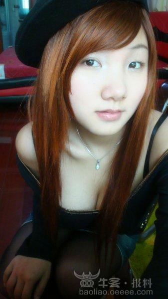 [组图]90后美女竟\乳\此动人