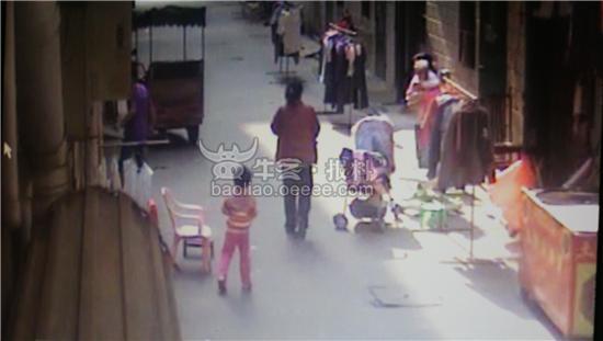 [视频]5岁女孩被男子强劲后掐死扔进水池(获奖20)