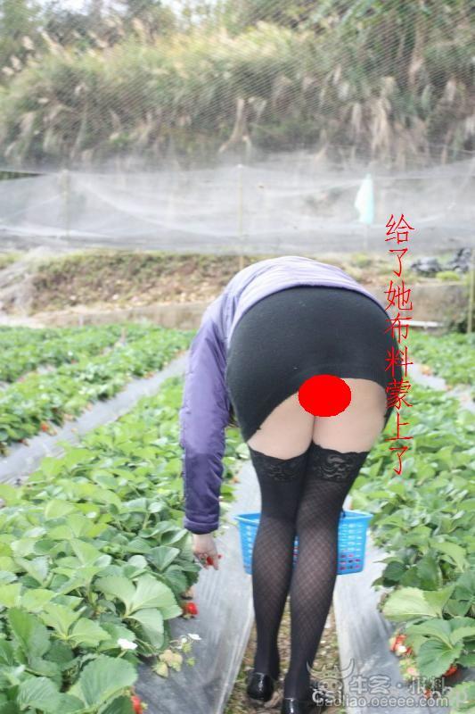 (<em>裸图</em>)为何女性要买少布料的衣服?