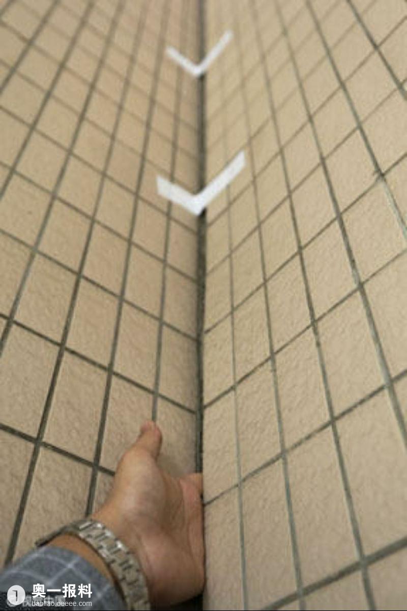 广州海珠区南洲名苑二期楼房九百多户,每两天